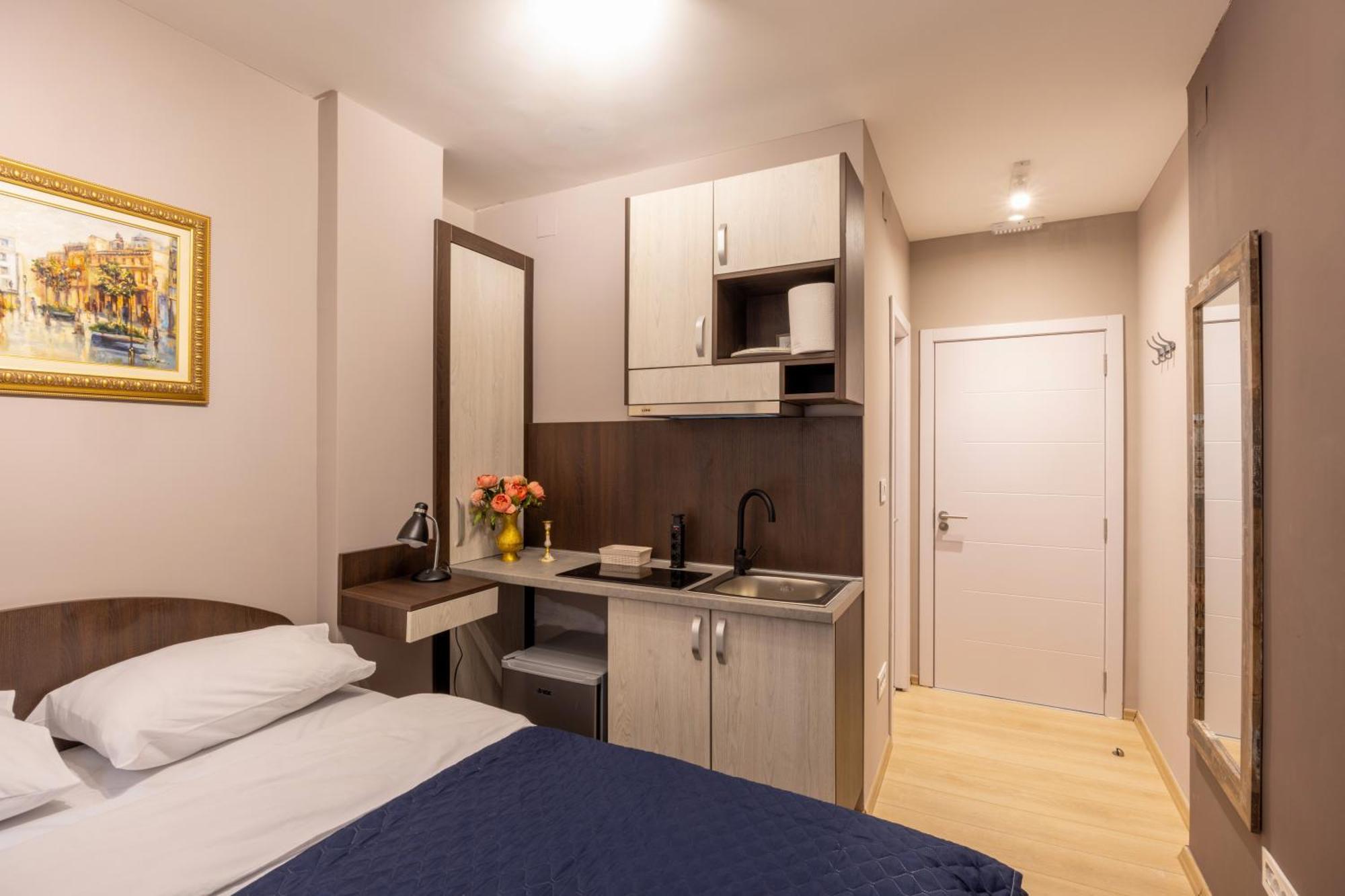 Center Prestige Apartments Белград Экстерьер фото